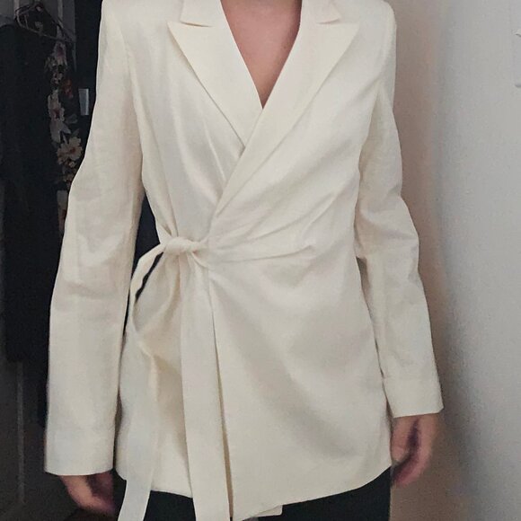Calvin Klein White Linen Blazer Never Worn - Picture 7 of 7